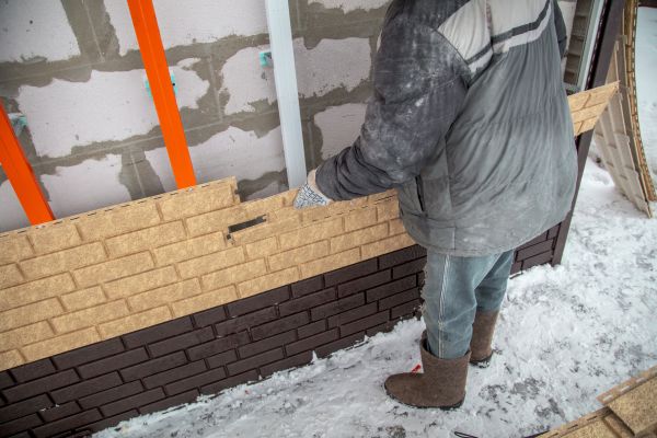 Veneer Siding Installation in Shawnee