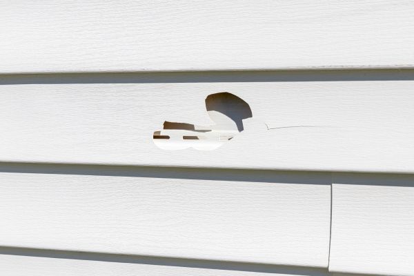 White Vinyl Siding Repair in Shawnee