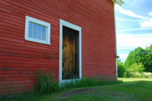 Wood Barn Siding Installation in Shawnee